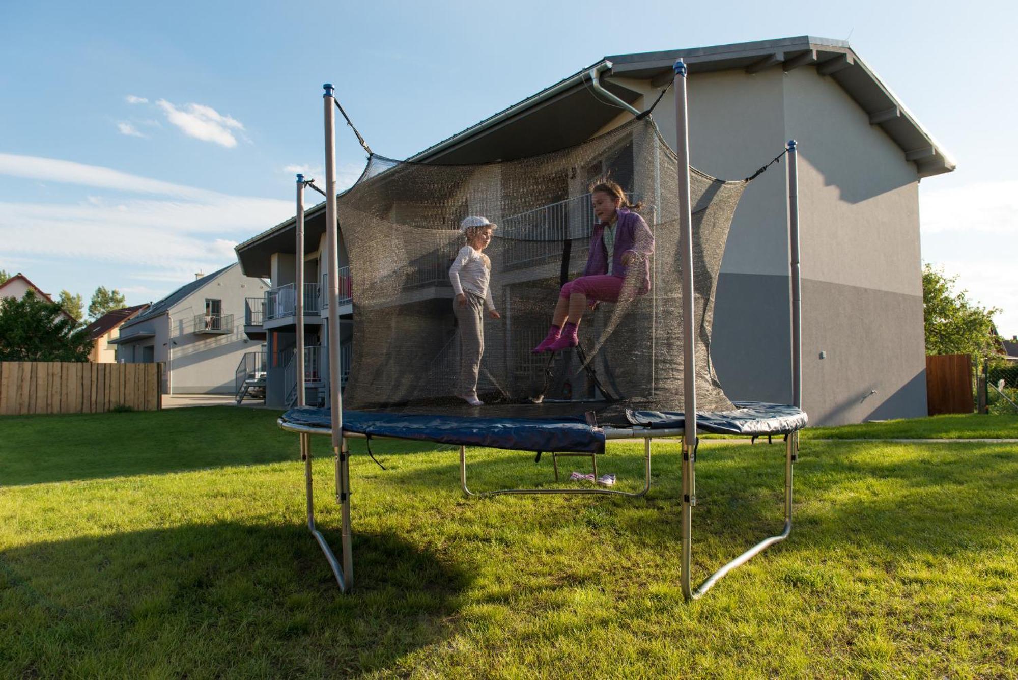 Apartmany Vera Bešeňová Eksteriør bilde